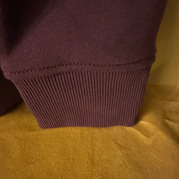 Carhartt Maroon Hooded Jacket - Picture 5 of 6